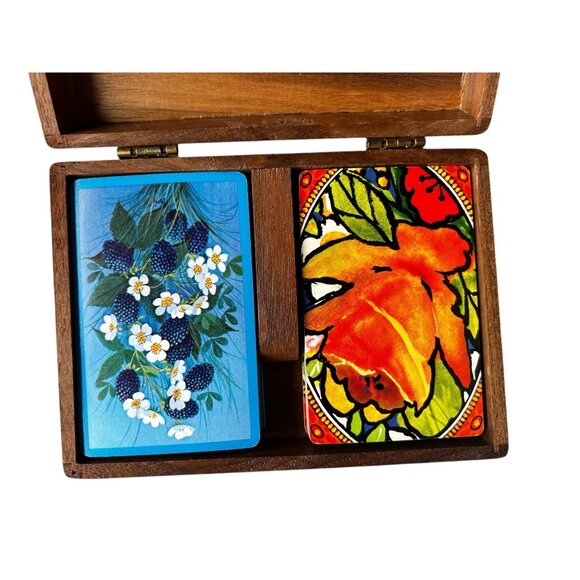Vintage Wooden Playing Card Storage Box With Two Decks - Picture 3 of 9